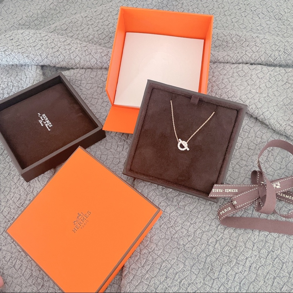 Sold！New｜Authentic｜ Hermes Finesse Rosegold necklace